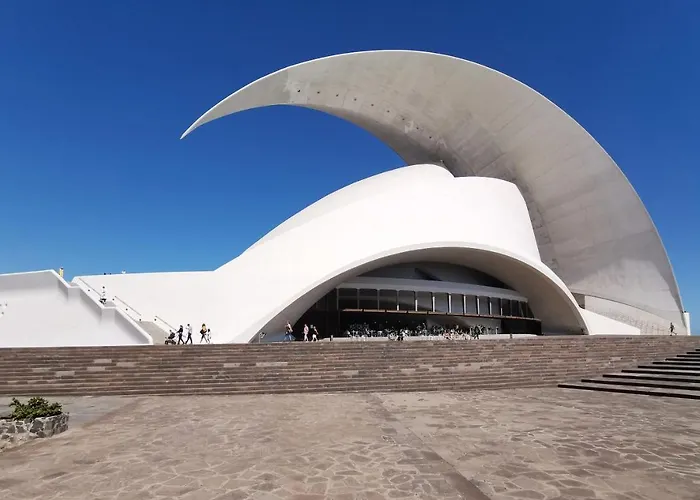 Home2book Elegance Center