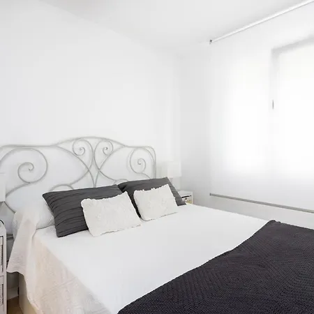 Apartment Home2book Elegance Center *