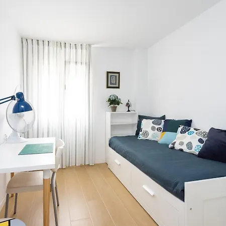 Apartment Home2book Elegance Center